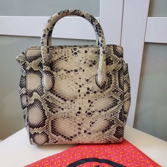 NWOT Tory Burch Clara Snake Printed Small Tote - Picture 3 of 10